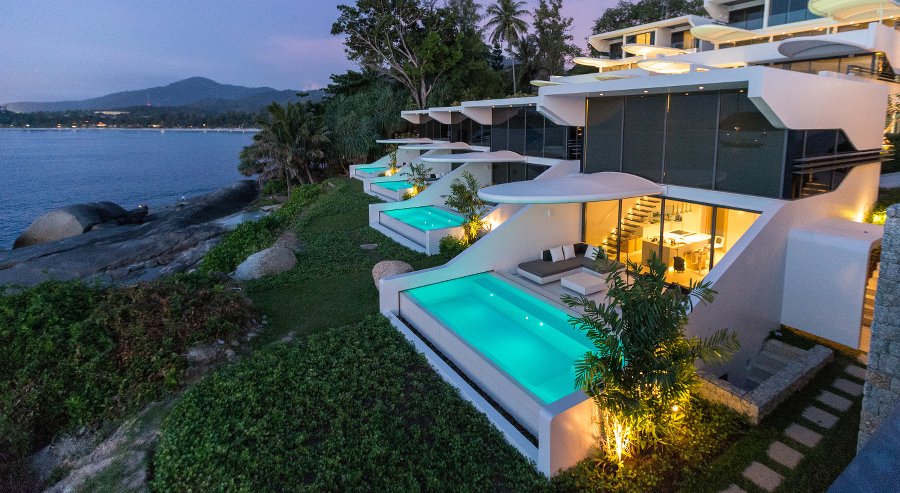 Super Luxury